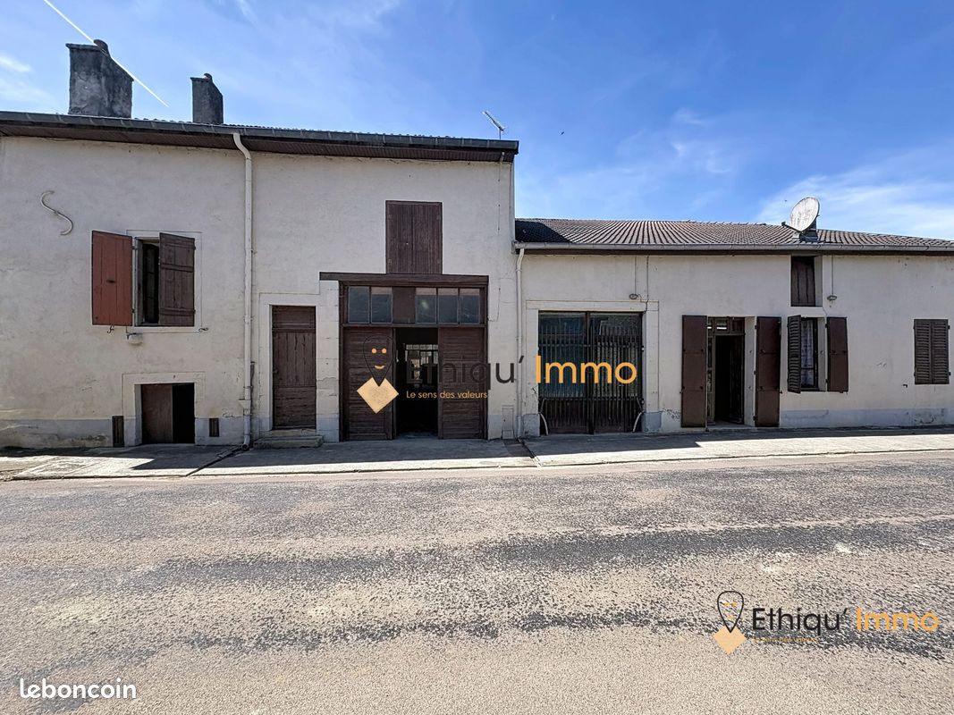 Maison 4 pièces 162 m² · à Jaucourt · 162 m² · 76 000 €