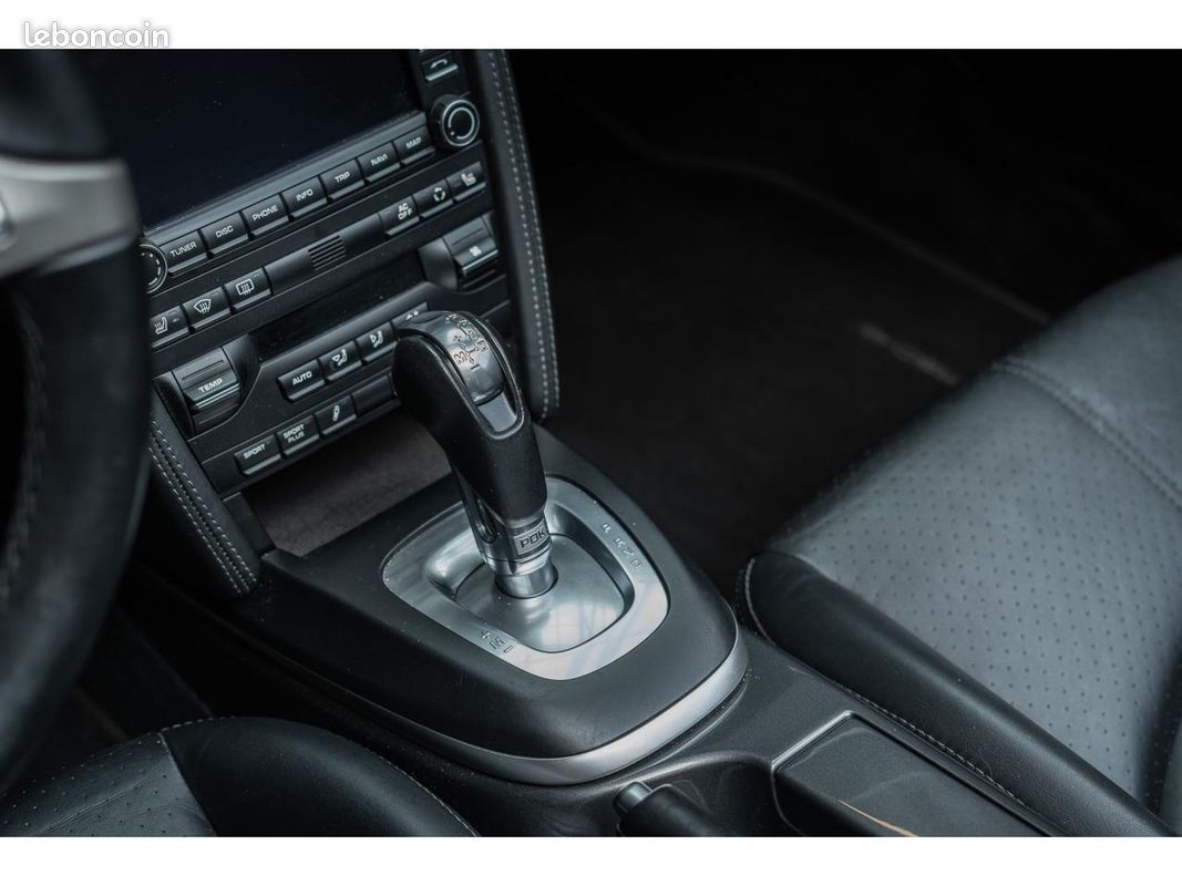 PORSCHE 911 997.2 Carrera S Cabriolet *Française / Gris Météor (image 23)