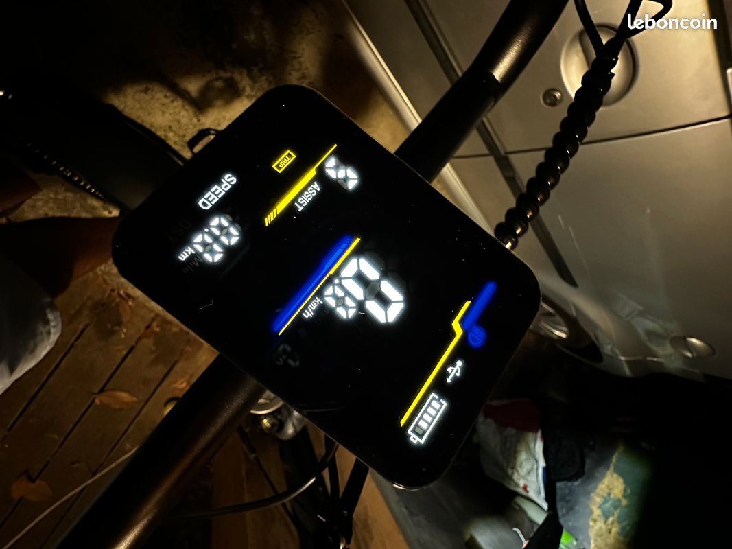 Vélo électrique type Fatbike 750W (image 3)