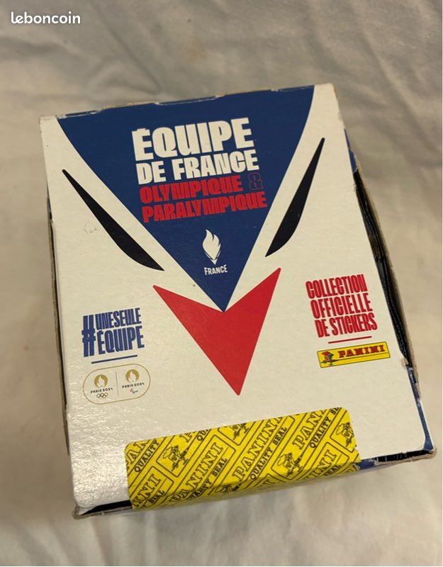 Lot Panini Jeux Olympiques Paris 2024 – 10 Pochettes Équipe De France – Autocollants Neufs Panini Coupe Du Monde