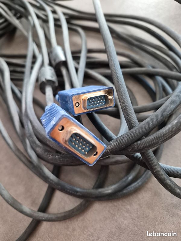 Câble VGA 30 metres (image 2)