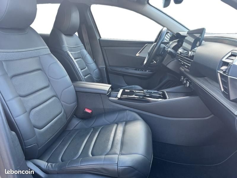 Citroen C5 X Essence 180 Shine EAT8 Caméra Régulateur Adaptatif GPS Radar AV CarPlay (image 29)