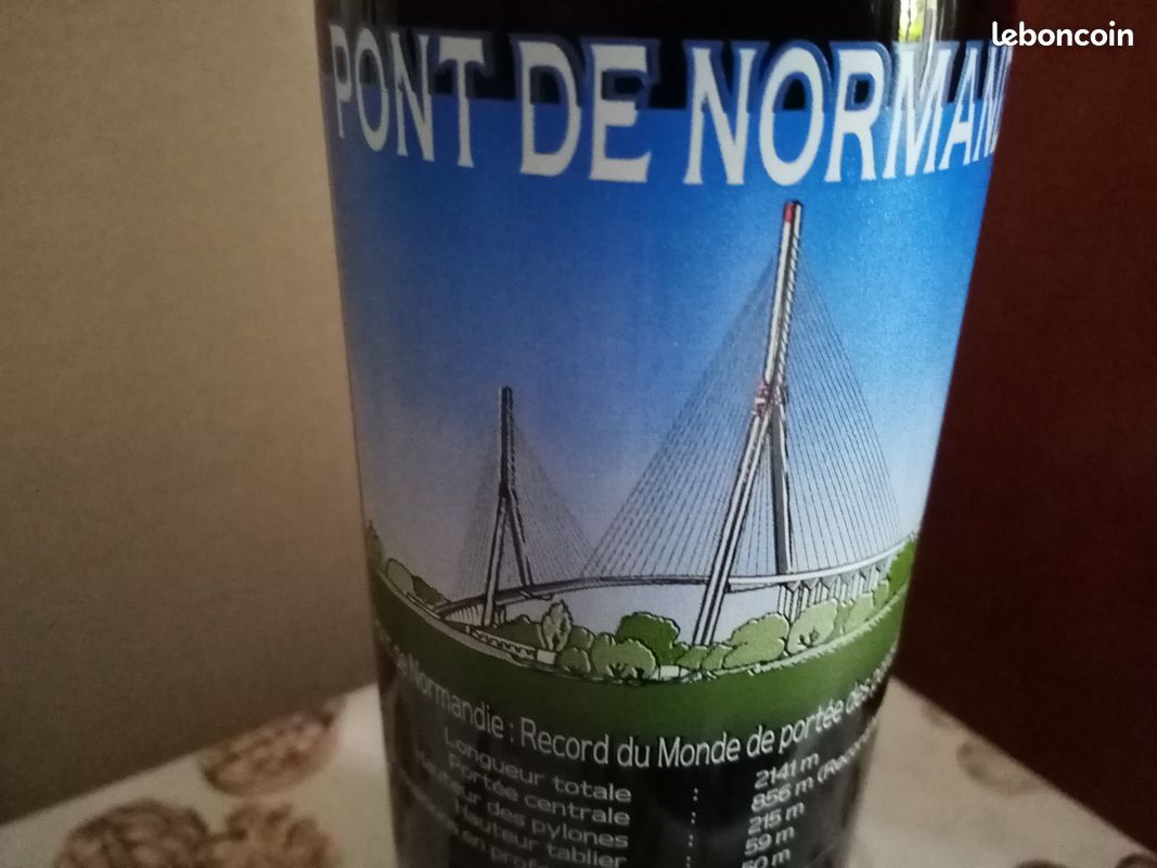 Bouteille sérigraphiée Pont de Normandie (image 3)