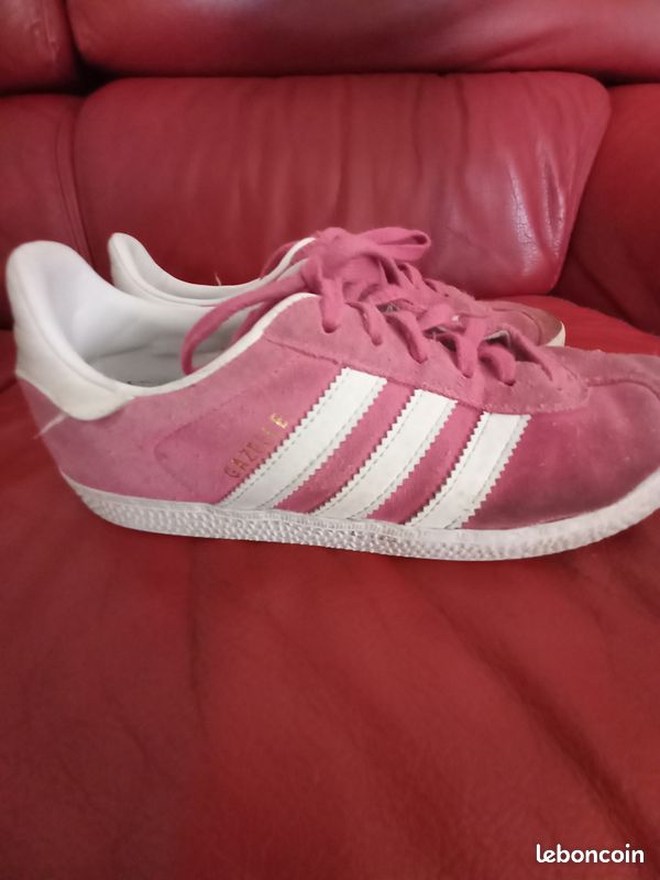 Baskets roses Gazelle pointure 35 (image 2)
