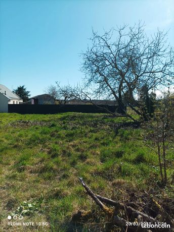 Terrain 542 m² SAINT HILAIRE SAINT MESMIN