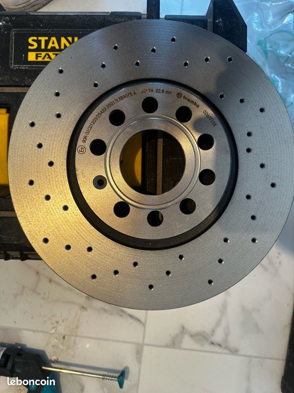 Disque de freins Golf 7 GTI (image 1)