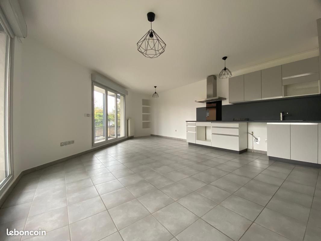 Appartement 3 pièces 66 m² · à Caluire-Et-Cuire · 66 m² · 1 157 €