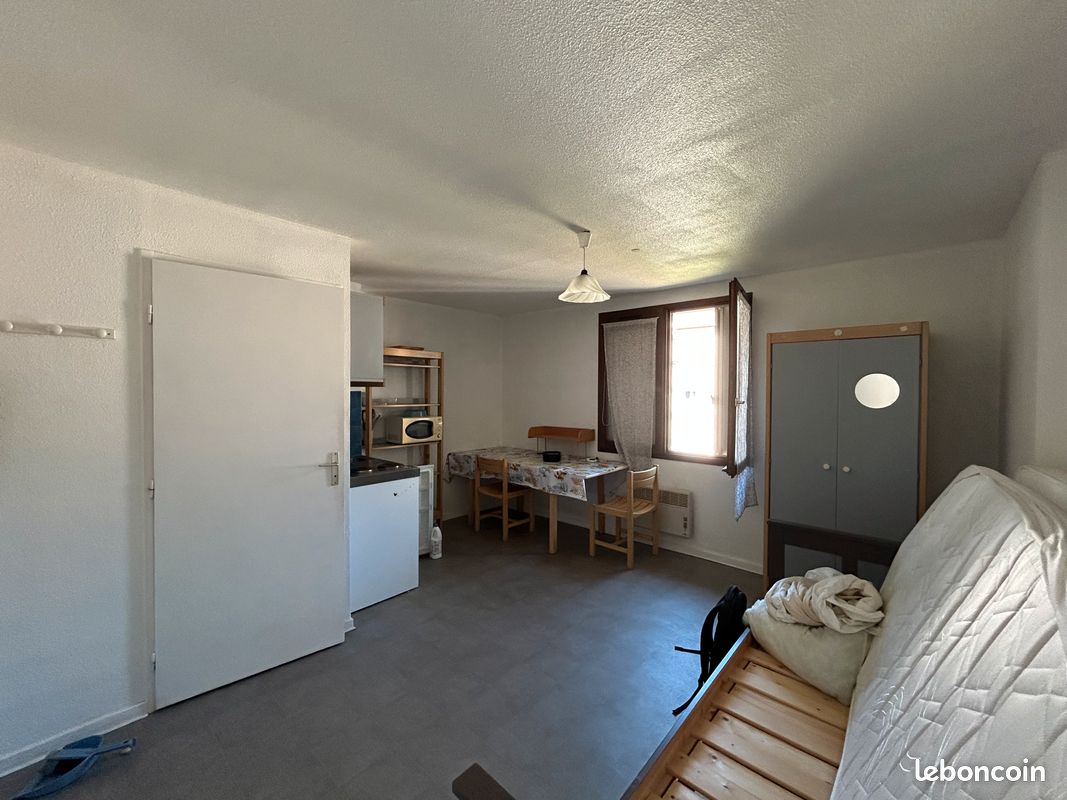 Appartement 1 pièce 18 m² · à Grenoble · 18 m² · 430 €/mois