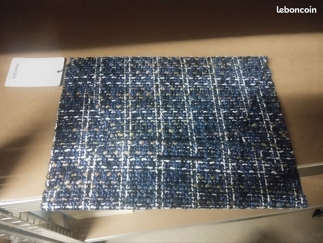 Pochette (image 1)