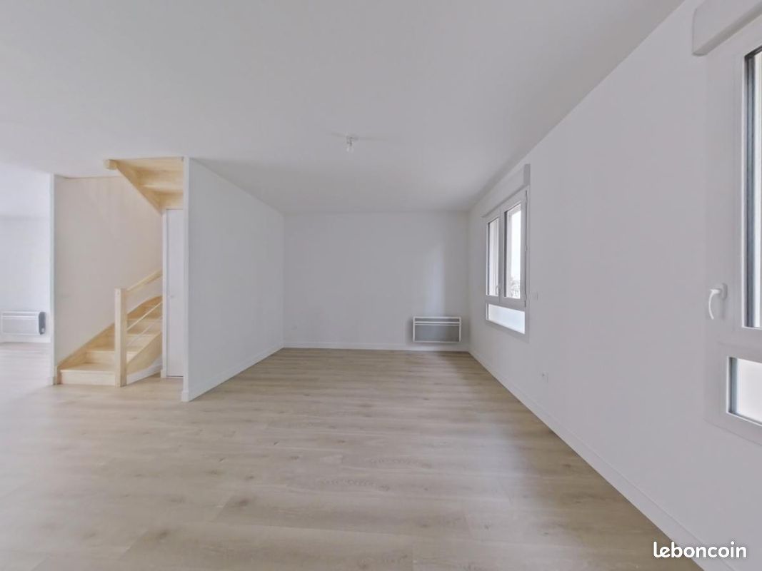 Appartement 4 pièces 94 m² · à Chartres · 94 m² · 970 €/mois