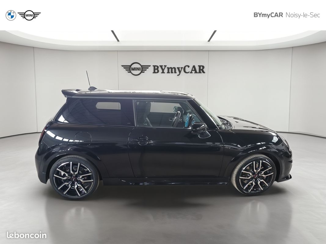 MINI Cooper 204 ch DKG7 S JCW (image 6)