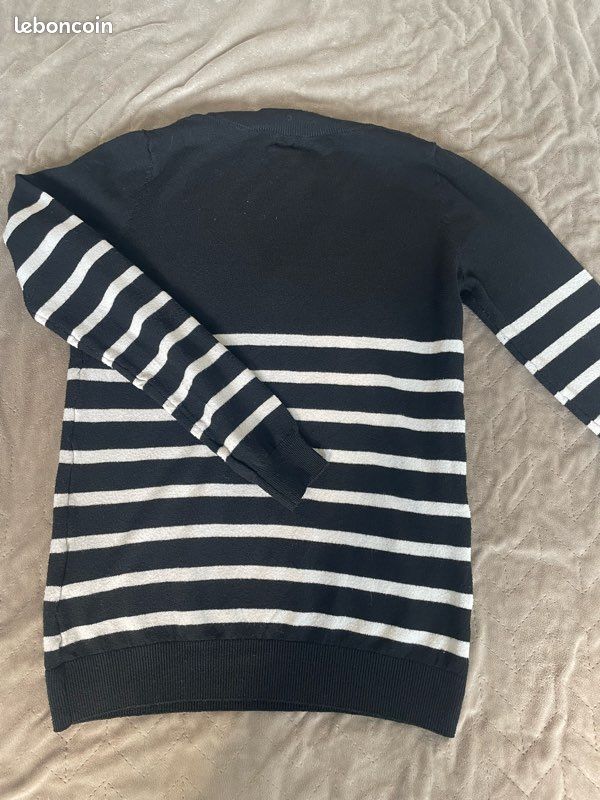 Pull col en V femme (image 2)