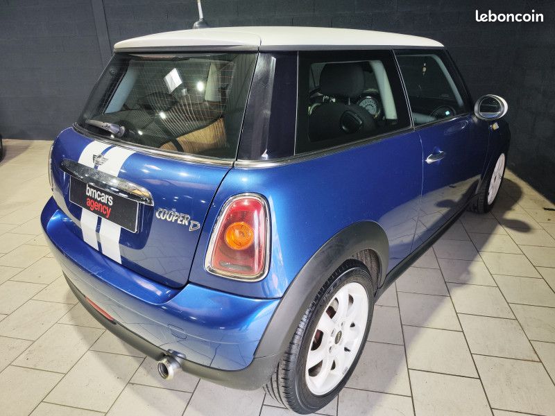 Mini MINI COOPER D 110CH (image 6)