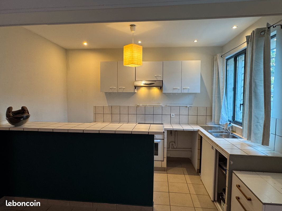 Appartement 2 pièces 65 m² · à Marseille · 65 m² · 790 €/mois