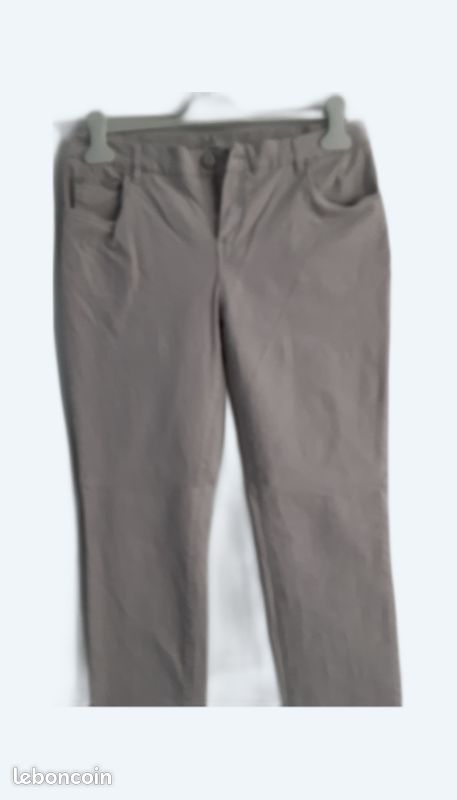Pantalon femme t. 40 Neuf (image 2)