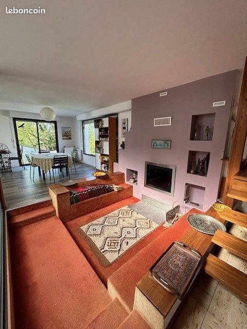 Maison 8 pièces 200 m² - Smarves 86240 (image 2)