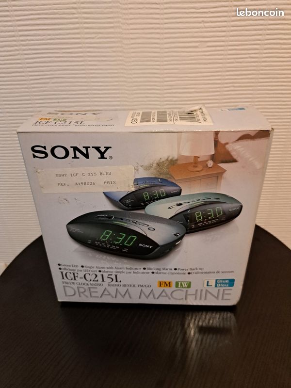 Radio-réveil Sony | Canadian Tire