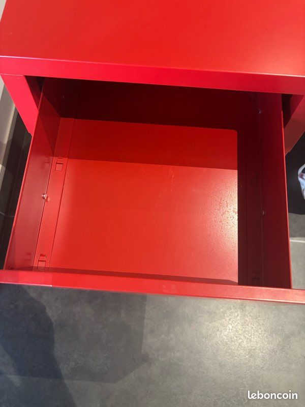 Table de chevet IKEA (image 2)