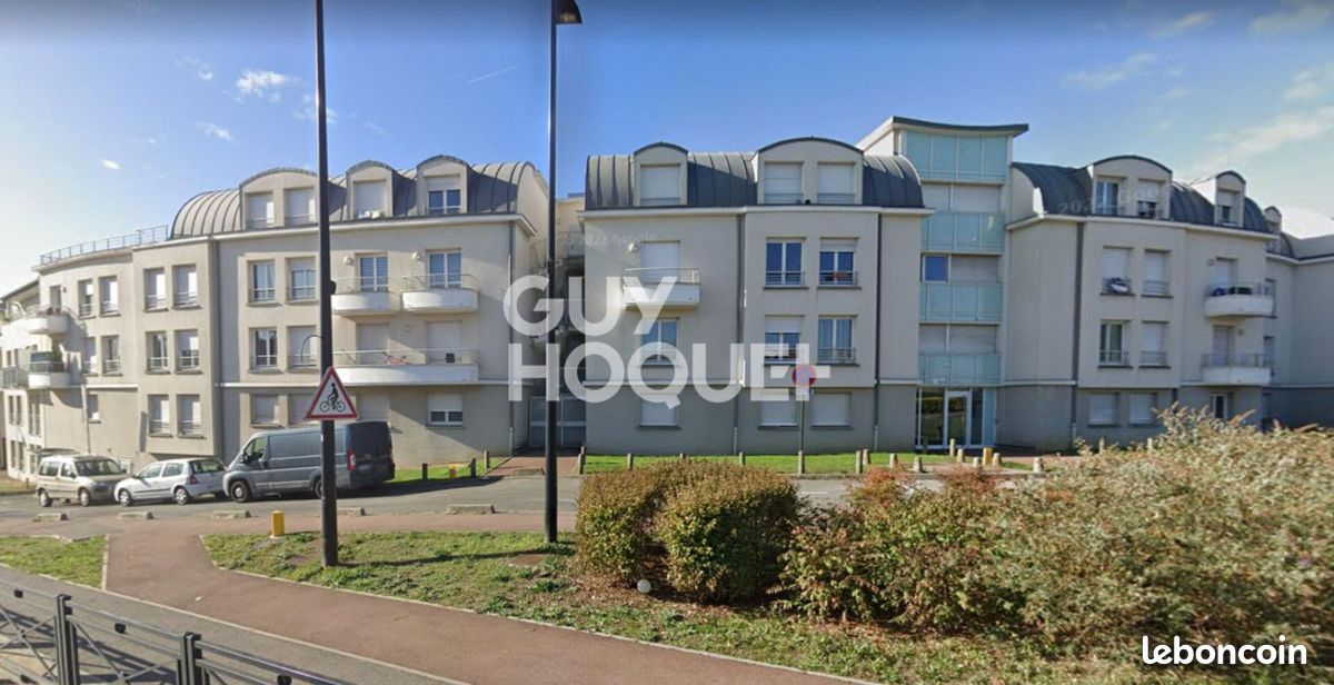 Appartement 1 pièce 24 m² · à Corbeil-Essonnes · 24 m² · 670 €