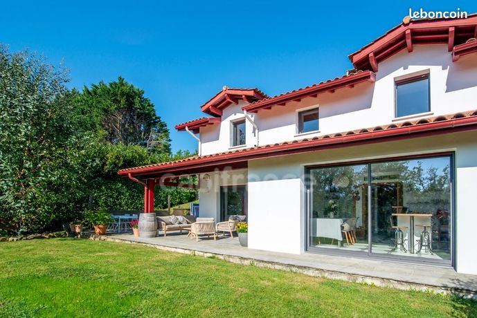 Maison 7 pièces 153 m²