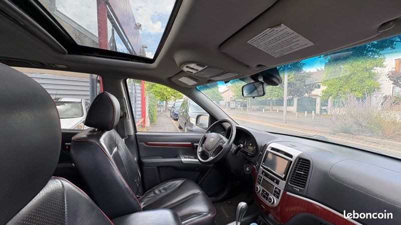 HYUNDAI SANTA FE 2.2 CRDI 155 cv 4WD EXÉCUTIVE - PAIEMENT EN 4 fois possible (image 11)