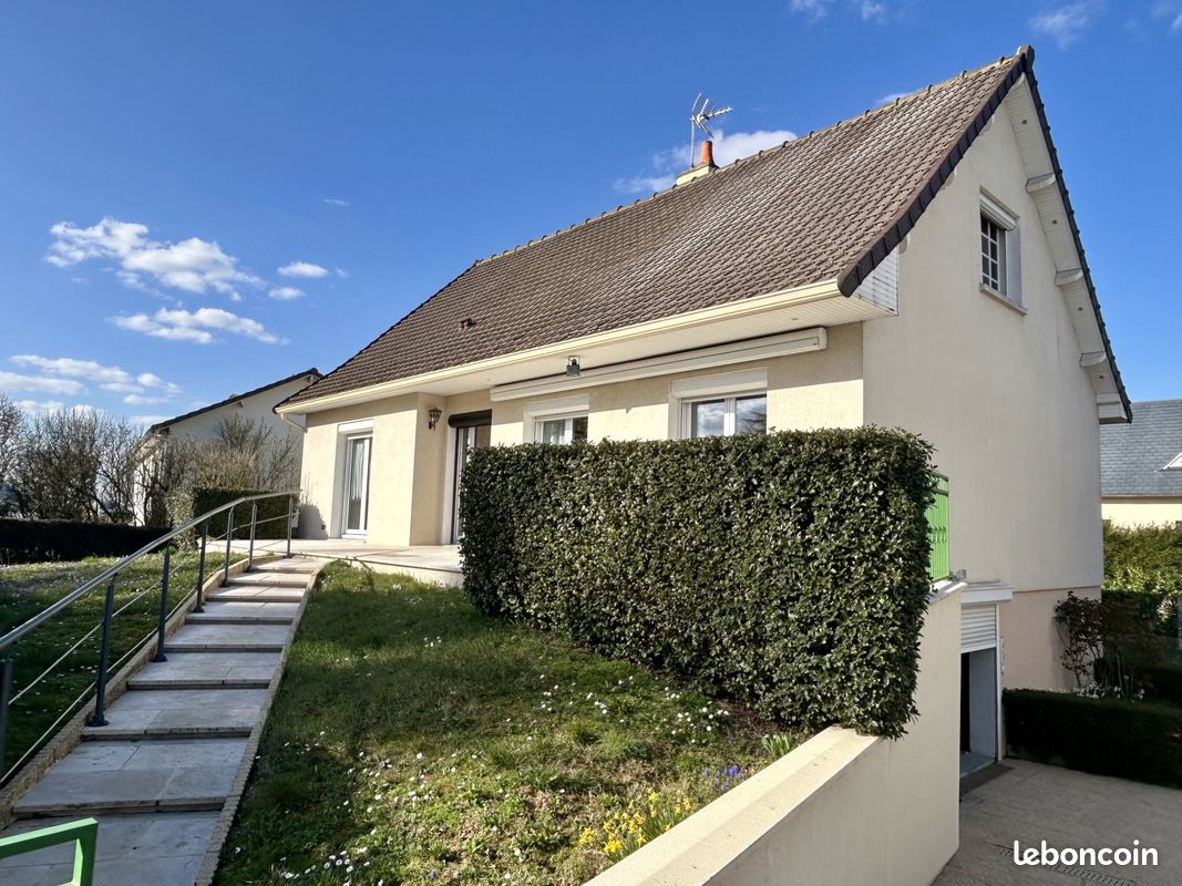 Maison 5 pièces 97 m² · à Patay · 97 m² · 159 000 €
