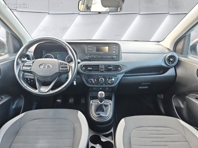 Hyundai i10 1.0 67 ECO Intuitive 5P (image 10)