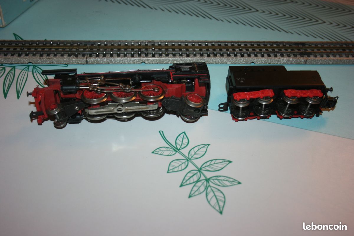 Locomotive Märklin DB 3005 BR 23014 Avec Tender – Époque 4 – Occasion