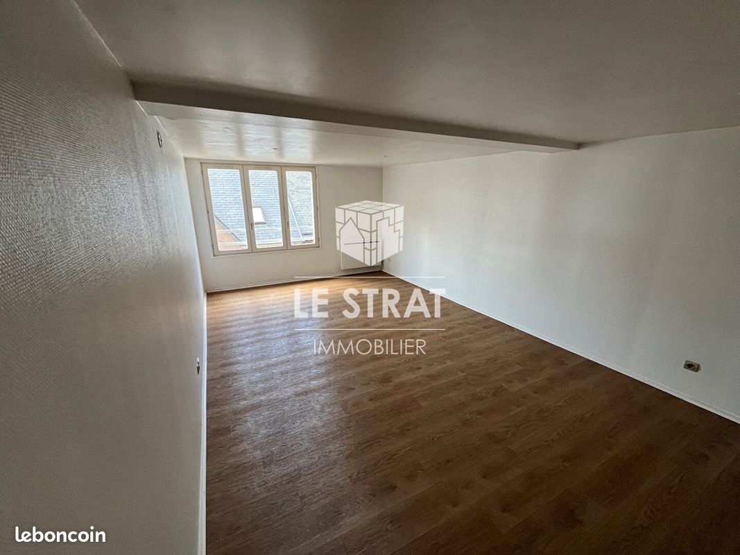 Appartement 1 pièce 31 m² · à Caen · 31 m² · 482 €