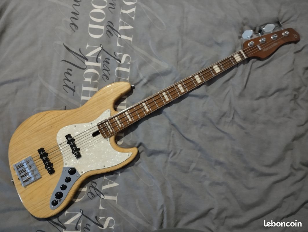 Basse SIRE Marcus Miller V8 4 cordes Natural Ash - Instruments de musique