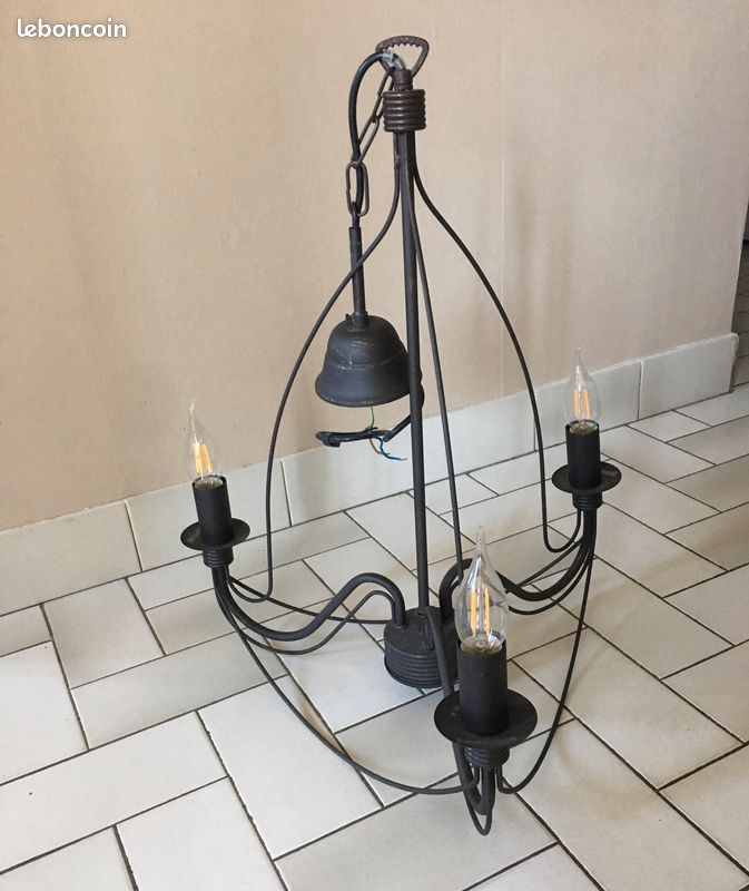 Lustre (image 1)