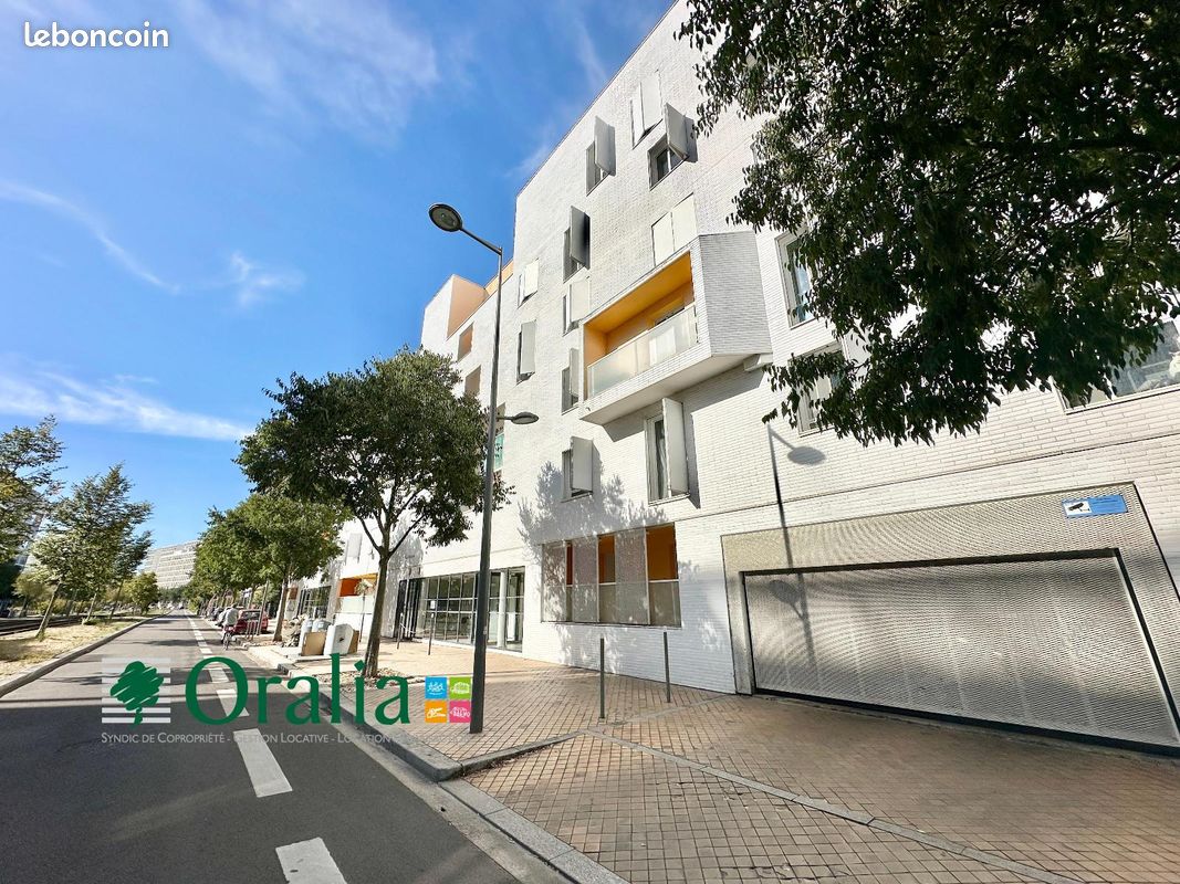 Parking BORDEAUX · 70 €/mois