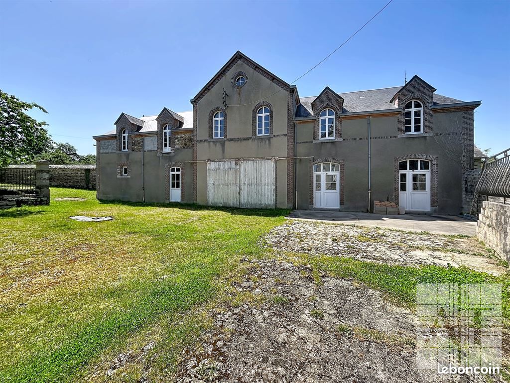 Propriété 10 pièces 219 m² (image 3)