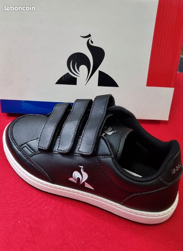 Basket enfant à scratch de la marque le Coq Sportif (image 1)
