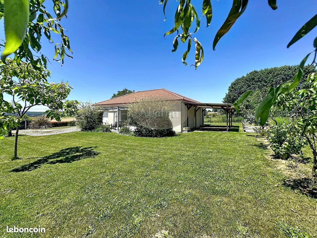 Maison 3 pièces 77 m² · à Tournay · 77 m² · 214 000 €