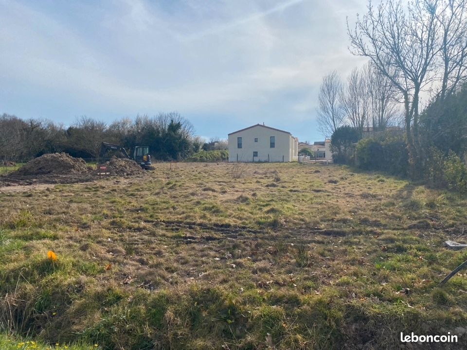 Terrain 527 m² · au Pout · 101 000 €