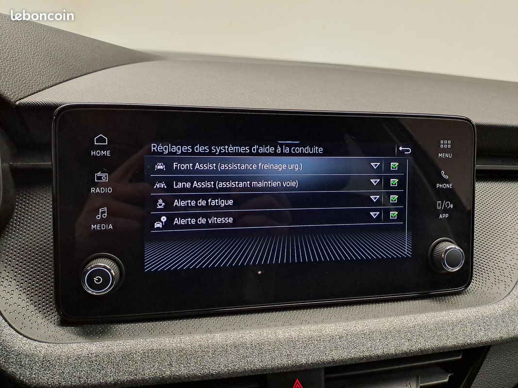 SKODA Kamiq 1.0 TSI Evo 2 116 ch DSG7 Selection (image 33)