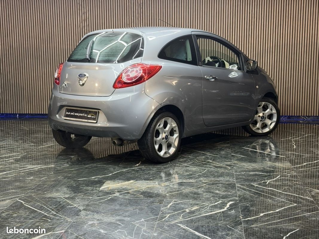 FORD KA Ka 1.2 69 Titanium (image 6)