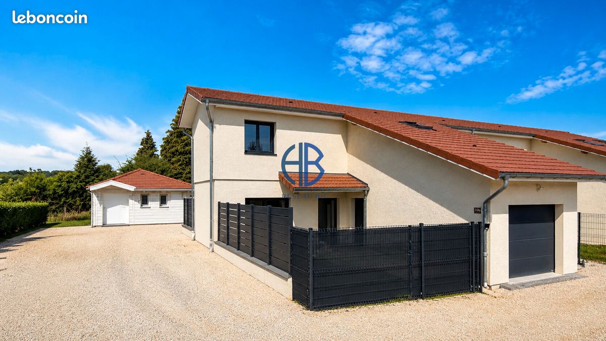 Maison 4 pièces 90 m² · à Châbons · 90 m² · 210 000 €