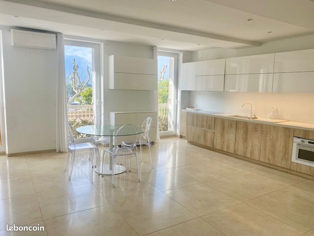 Appartement 4 pièces 95 m² · à Saint-Raphaël · 95 m² · 650 000 €