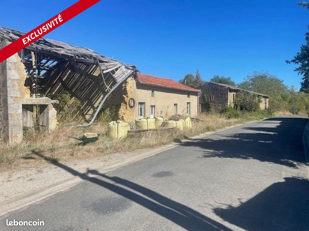 Maison 4 pièces 160 m² · à Le Dorat · 160 m² · 30 000 €