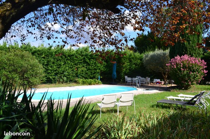 Propriété 15 pièces 425 m²