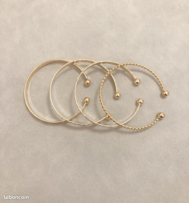 Lot De Bracelets Femme Dorés - Manchettes Imposantes Et Brillantes - Bijoux Fantaisie