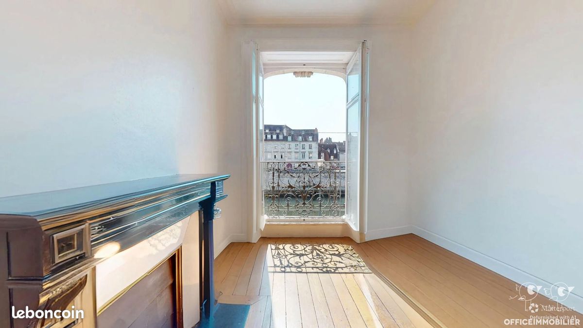 Appartement 3 pièces 54 m² · à Besançon · 54 m² · 740 €