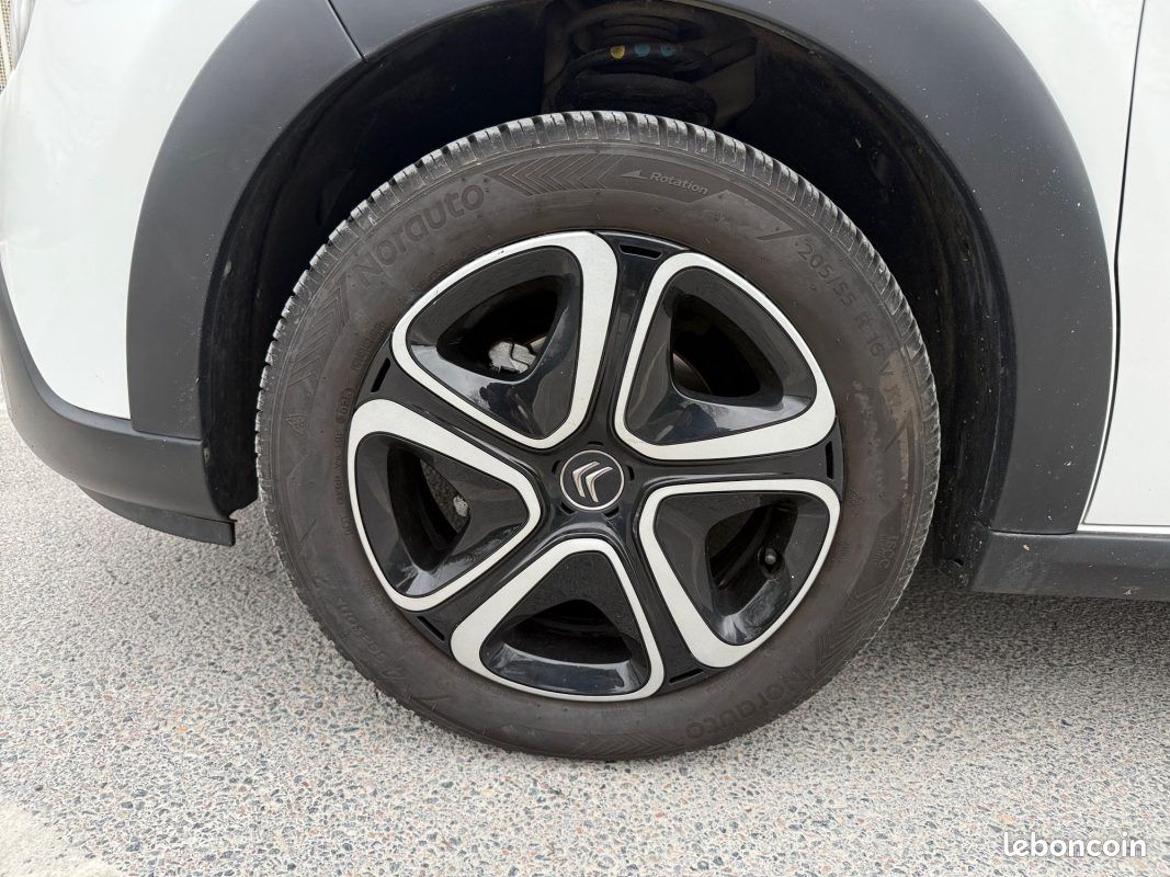 CITROEN C3 1.5 BlueHDi 100 SS BVM6 Feel - Entretien complet Citroën - Courroie de distribution OK (image 14)