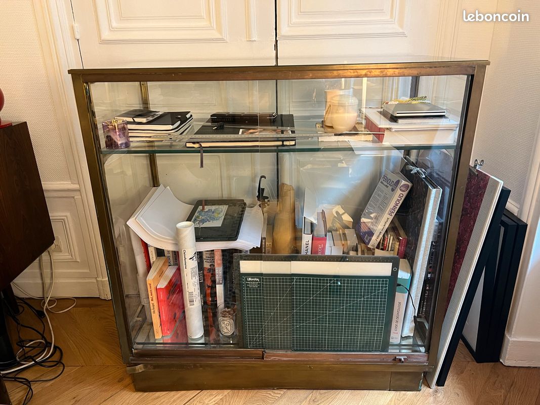 Meuble vitrine vintage (image 1)