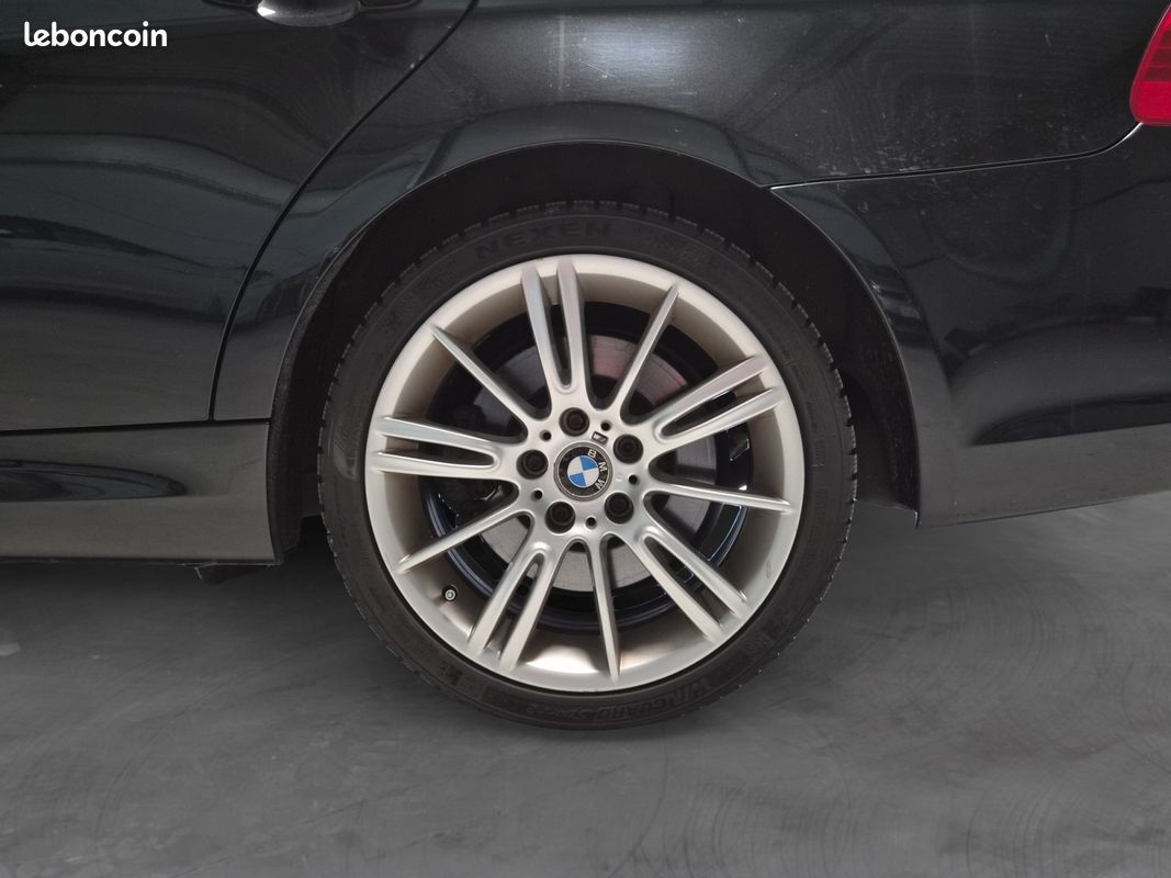 BMW SERIE (E91) TOURING 335XI PACK M 306Ch Garantie 12 mois (image 22)