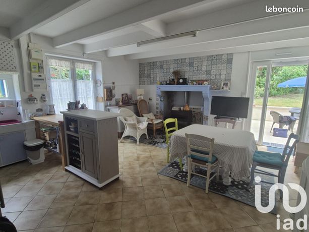 Propriété 3 pièces 74 m²