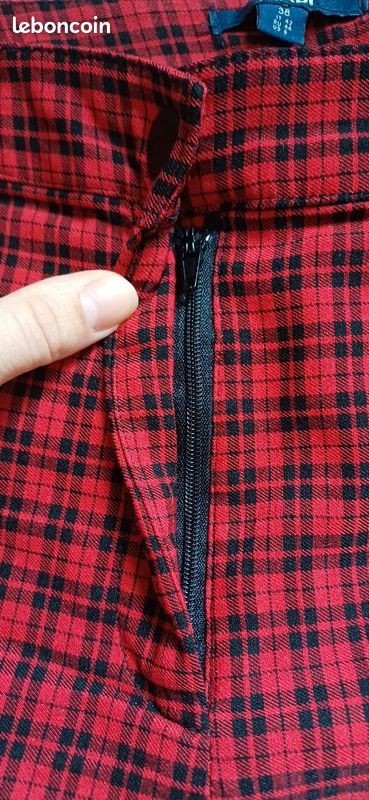 38 Pantalon écossais skinny carreaux rouge et noir Kiabi Vêtements