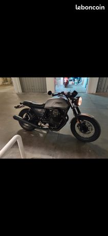 MotoGuzziV7rough